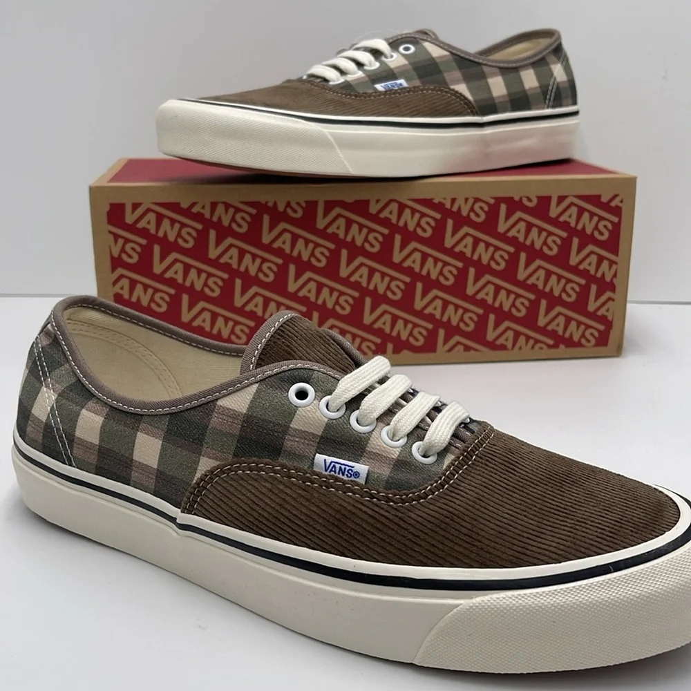 Authentic 44 D
Anaheim Factory 0g Cord/Pewter
VN000581NU Sneakers - Picture 14 of 16